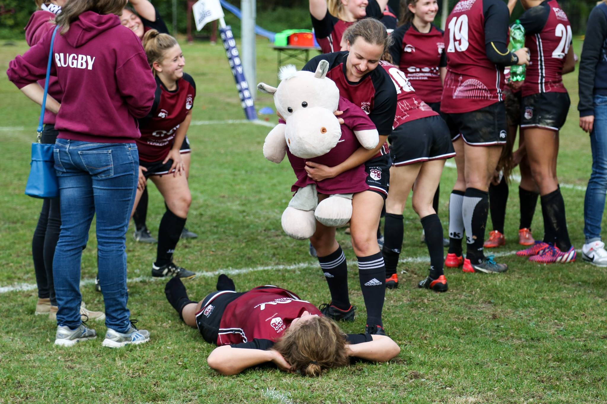 Rugby Sport Verein Köln » Kölsche Mädcher überzeugen in ...